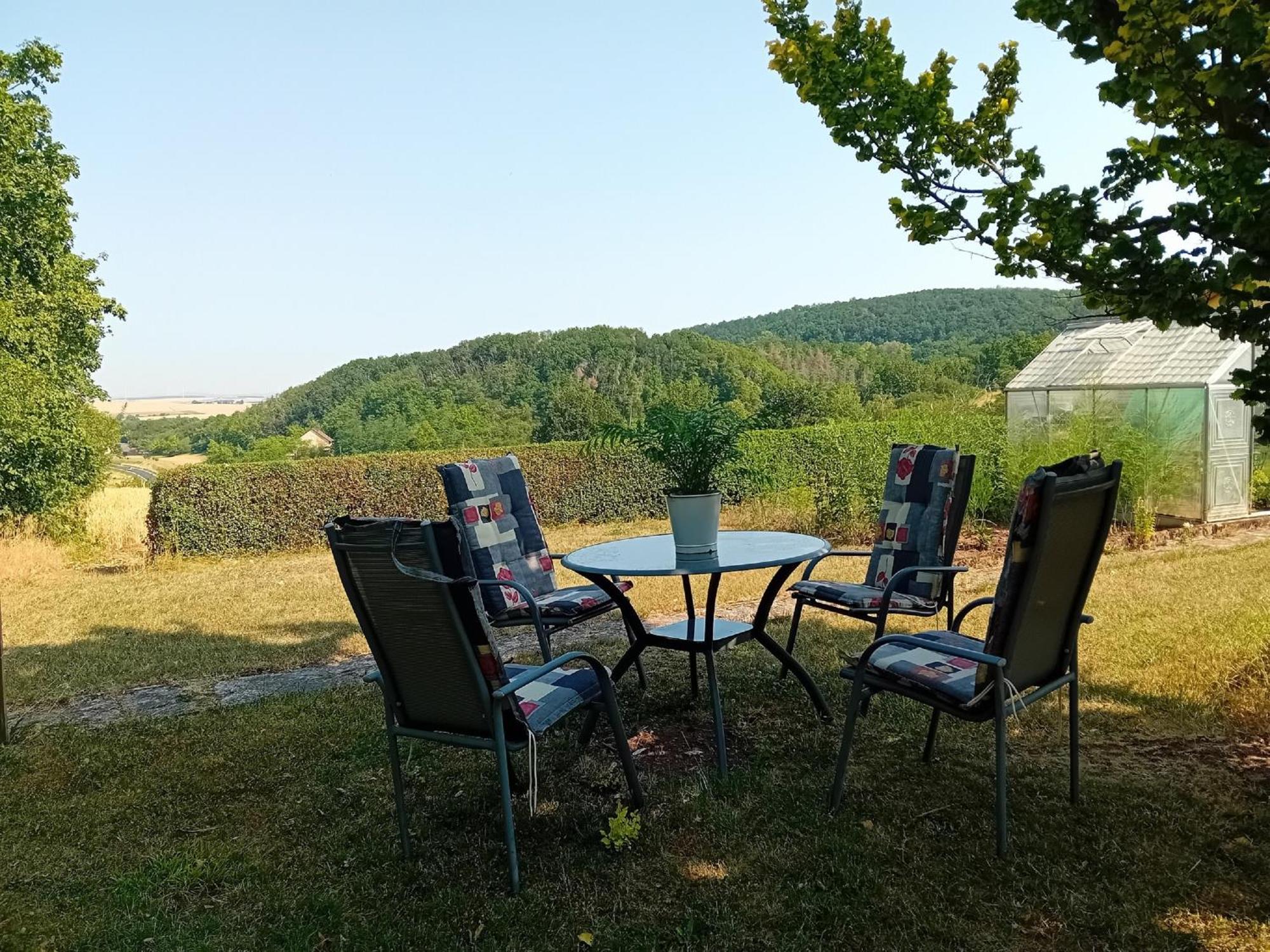 Ferienwohnung Margit Sulzfeld  Экстерьер фото